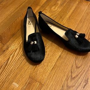 Vince Camuto Size 6 1/2. Real Calf Hair Fur